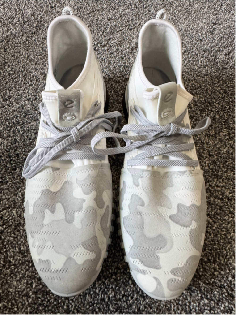 Women's ECCO Womens Zipflex Low Cut Boot Sneaker Gray/White Camo Size 9-9.5